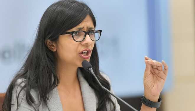 दिल्ली सरकार ने सरकारी अस्पतालों में मुफ्त सेक्स रीअसाइनमेंट सर्जरी शुरू की!
