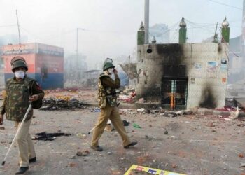 दिल्ली दंगे 2020: अदालत ने पुलिस को फटकार लगाते हुए, शाहरुख समेत चार आरोपियों को बाइज़्जत बरी किया