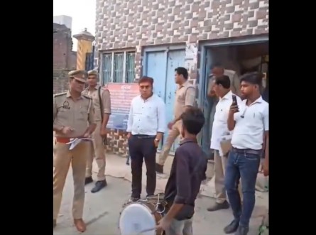 उत्तर प्रदेश: पुलिस ने पशु-वध के आरोपी की 12 लाख रुपये की संपत्ति जब्त की।