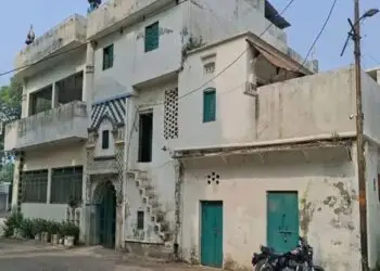 Court orders eviction of the alleged mosque from government land within the Collectorate premises. (Photo/ANI)